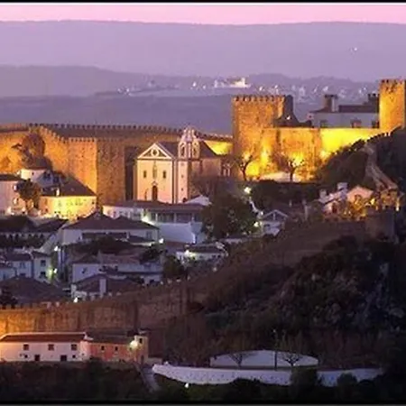 Castle Holidays - Casa Maria D Bidos Nyaraló *