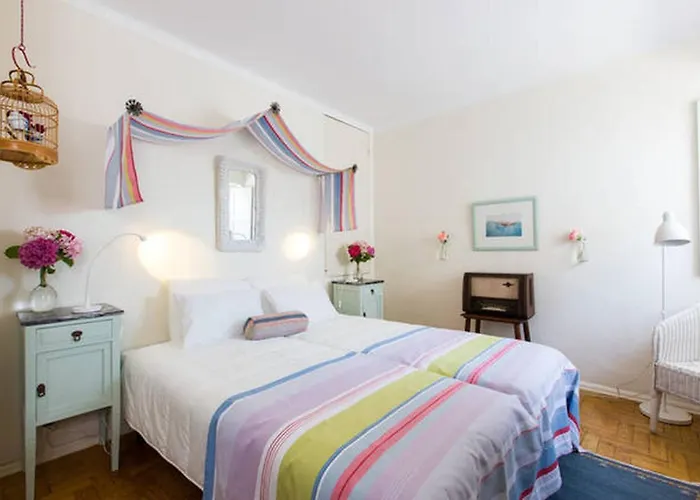 Dom wakacyjny Castle Holidays - Casa Maria D Bidos *